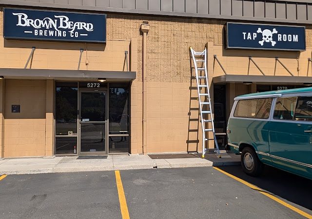 Brown Beard's Barrel House Brewery in Garden City Idaho