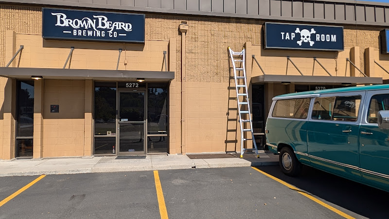 Brown Beard's Barrel House Brewery in Garden City Idaho