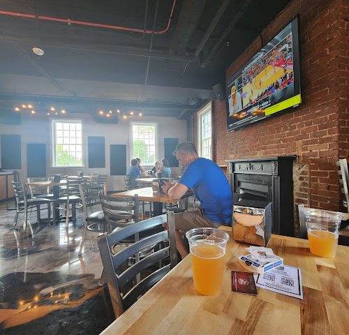 Bunnyman Brewing Cafe - Lorton Brewery in Lorton Virginia