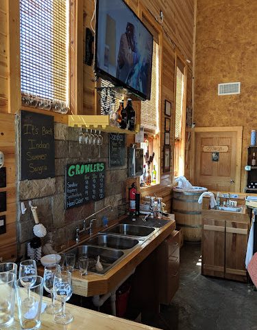 Burt Lake Brewery Brewery in Alanson Michigan