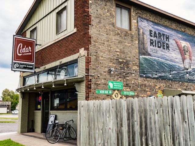 Cedar Lounge Earth Rider Brewery taproom bars in Superior Wisconsin
