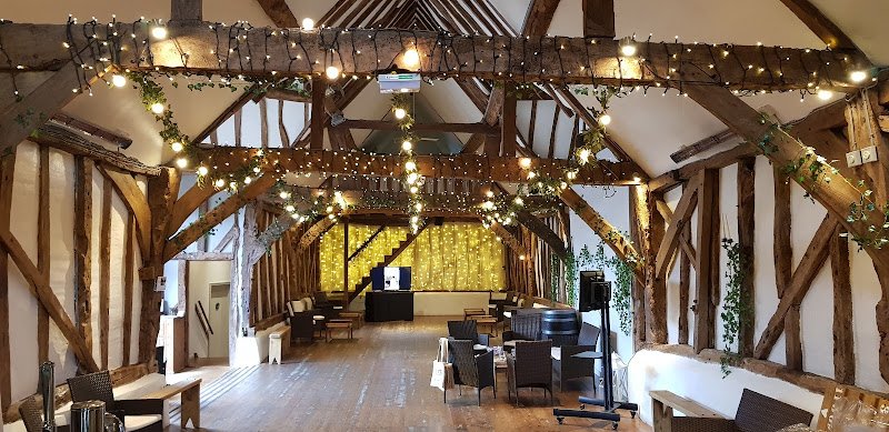 Chiltern Valley Winery & Brewery attractions in Henley-on-Thames