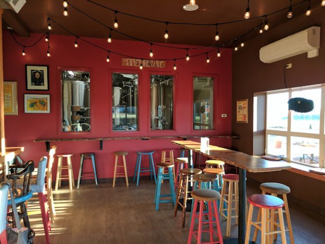 Chuckanut Brewery - South Nut Taproom Brewery in Burlington Washington