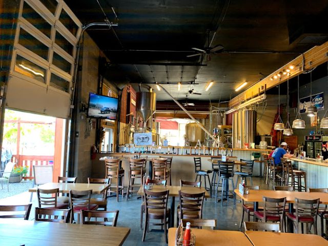 Columbia Valley Brewing Brewery in Wenatchee Washington