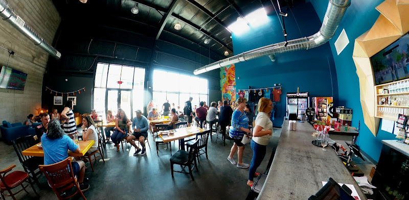 Common Dialect Beerworks Brewery in Tampa Florida