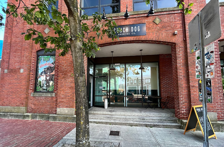 Couch Dog Brewing Company Brewery in Salem Massachusetts