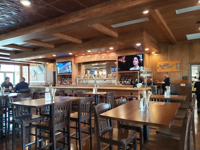 Crooked Pint Ale House restaurants in Glendale Arizona