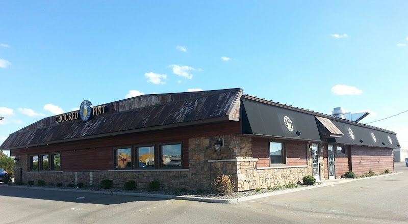 Crooked Pint Ale House restaurants in Waite Park Minnesota