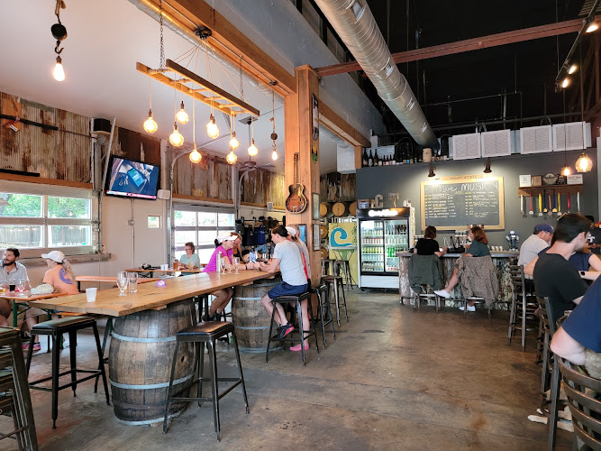 Crooked Thumb Brewery Brewery in Safety Harbor Florida