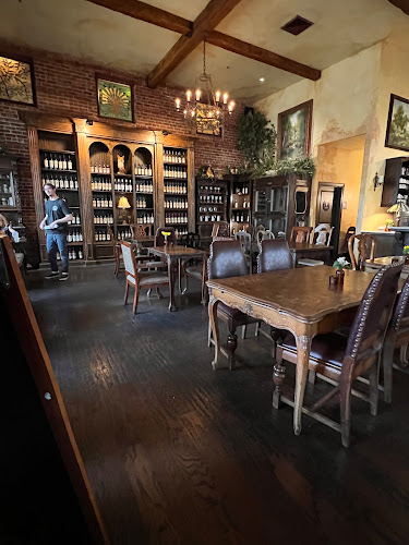 Dancing Fox Winery & Brewery Brewery in Lodi California