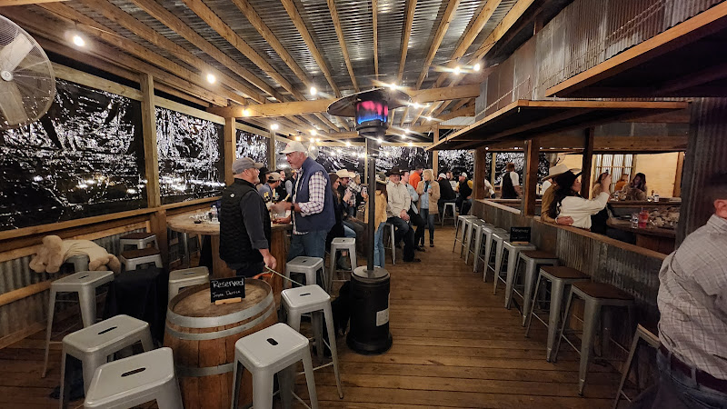 DeepRoots Vineyards/Brewery Live music venue in Plantersville Texas