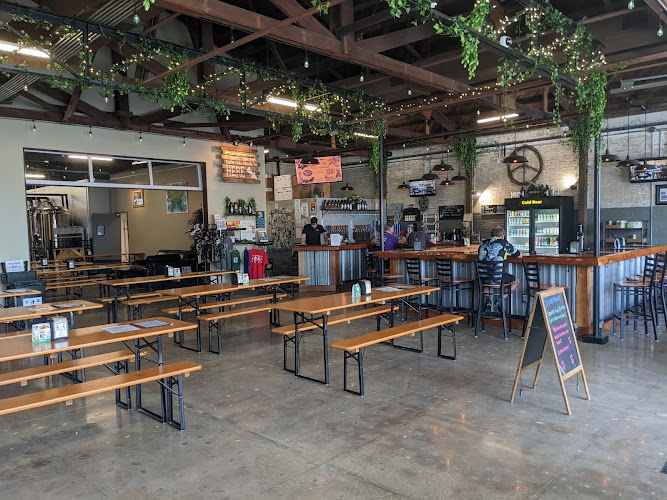 Dees Brothers Brewery Brewery in Sanford Florida