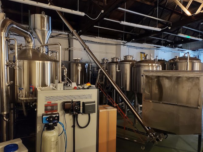 Delphic Brewing Co Brewery in Newbury