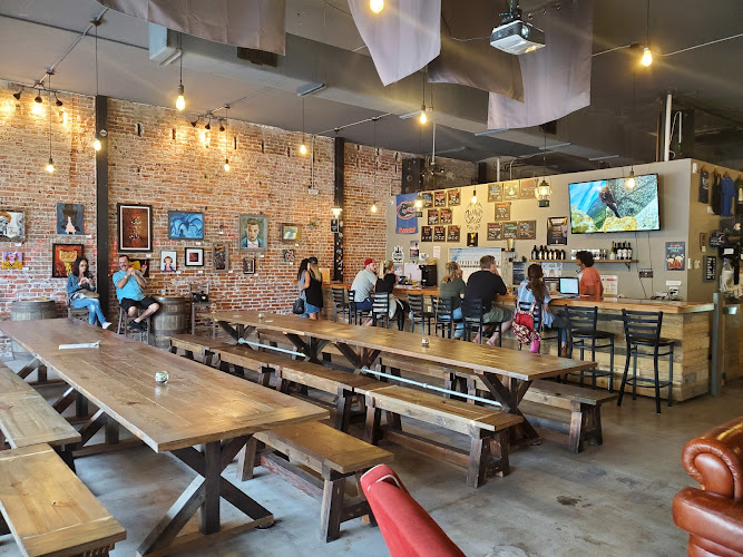 Deviant Wolfe Brewing Brewery in Sanford Florida