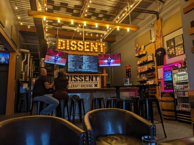 Dissent Craft Brewing Company Brewery in St. Petersburg Florida