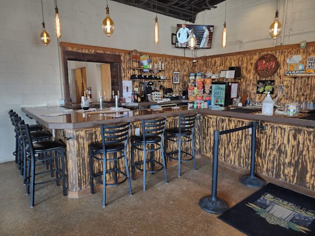 Dry Falls Brewing Co. Brewery in Hendersonville North Carolina