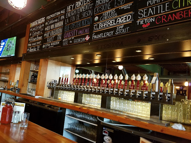 Elliott Bay Brewing - Lake City restaurants in Seattle Washington