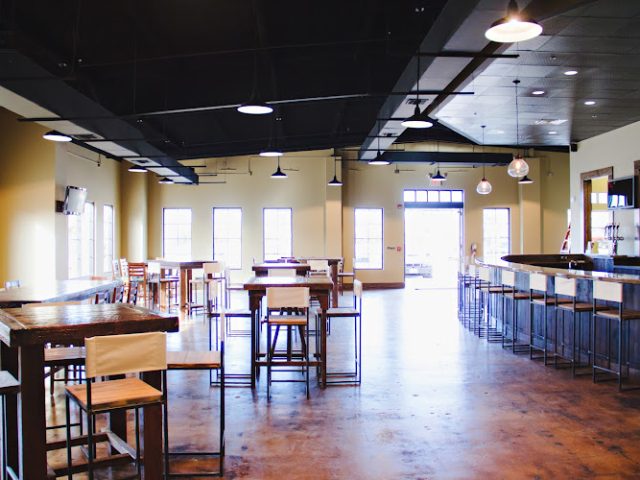 Fairhope Brewing Company Brewery in Fairhope Alabama