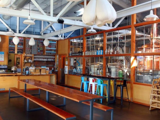 Falling Sky Brewing restaurants in Eugene Oregon