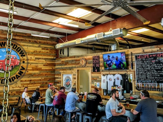 Five Window Beer Co. Brewery in Lodi California