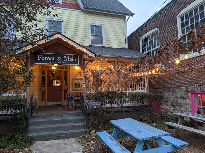 Forest & Main Brewing Company bars in Ambler Pennsylvania
