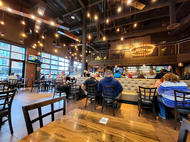 Four Day Ray Brewing Brewery in Fishers Indiana