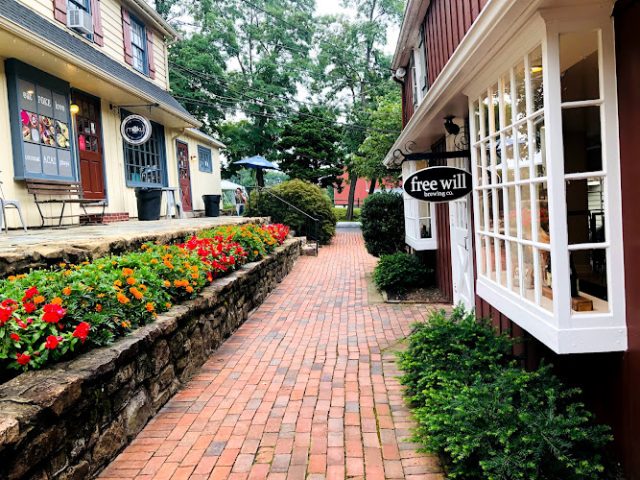 Free Will Brewing Taproom at Peddler's Village Brewery in Lahaska Pennsylvania