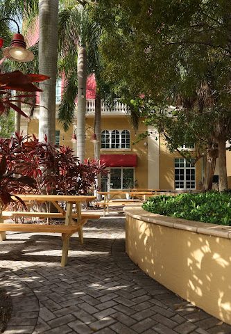 Garden District Taproom bars in West Palm Beach Florida