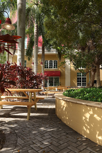 Garden District Taproom bars in West Palm Beach Florida