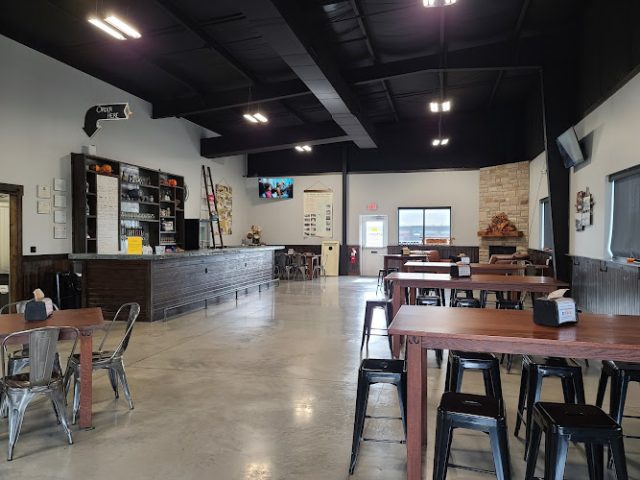 Gongoozlers Brewery Brewery in New Bremen Ohio