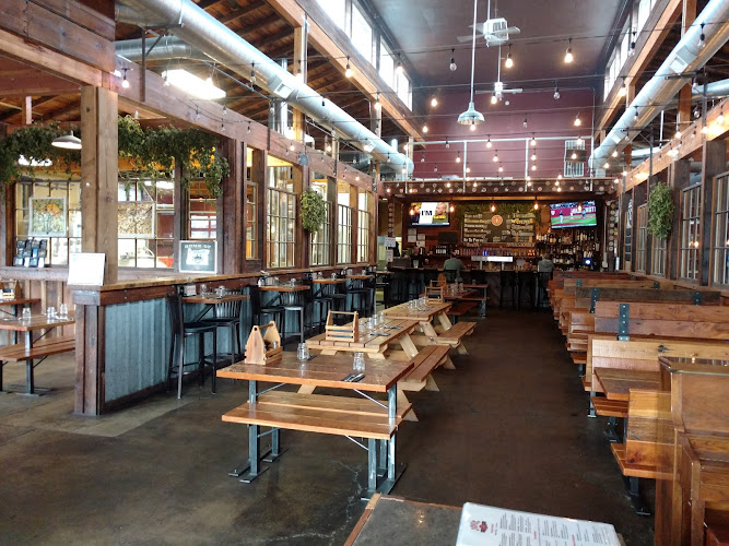 Grain Station Brew Works restaurants in McMinnville Oregon
