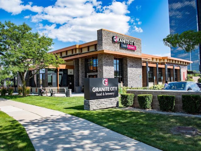 Granite City Food & Brewery restaurants in Troy Michigan