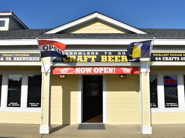 Growlers to Go Craft Beer - Kitty Hawk Beer store in Kitty Hawk NC