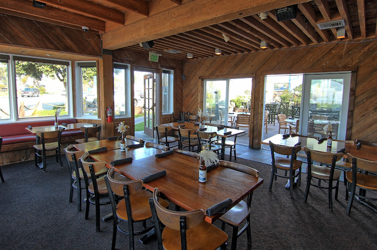 Half Moon Bay Brewing Company restaurants in Half Moon Bay California