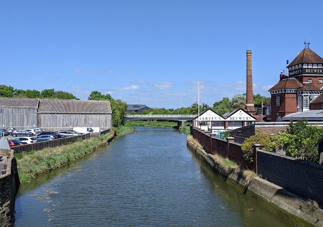 Harvey's Brewery Shop Beer store in Lewes