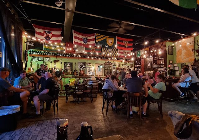 Hayes' Public House Brewery & Taproom Brewery in Buffalo Minnesota