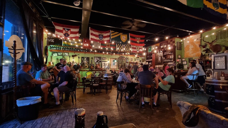 Hayes' Public House Brewery & Taproom Brewery in Buffalo Minnesota