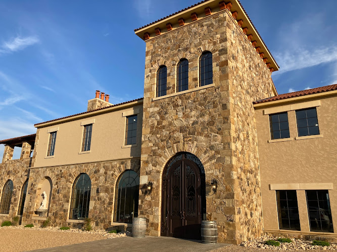 Hazy Mountain Vineyards & Brewery Vineyard in Afton Virginia