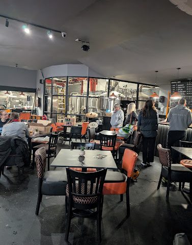 Hideaway Brewing Co restaurants in Salford