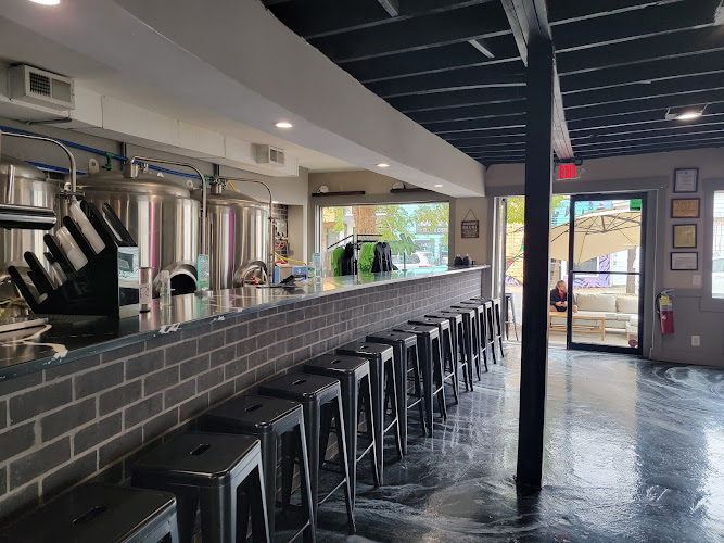 Hippin’ Hops Brewery Brewery in Atlanta Georgia