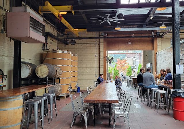 Hitchhiker Brewing - Brewery & Tap Room Brewery in Sharpsburg Pennsylvania