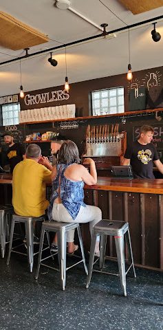 Hitchhiker Brewing - Tap Room Brewery in Pittsburgh Pennsylvania