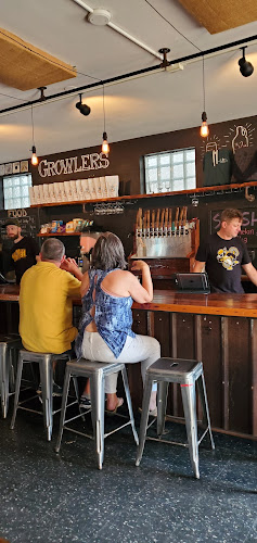 Hitchhiker Brewing - Tap Room Brewery in Pittsburgh Pennsylvania