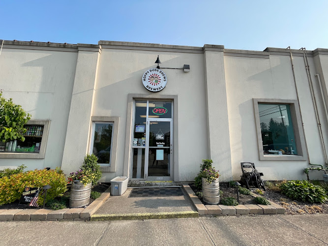 Hoppy Dude Brews Brewery in Hinckley Ohio