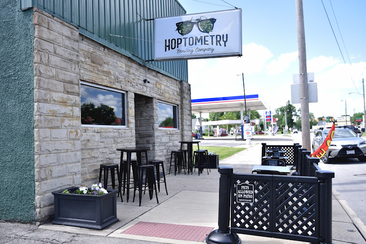 Hoptometry Brewing Company restaurants in Tiffin Ohio