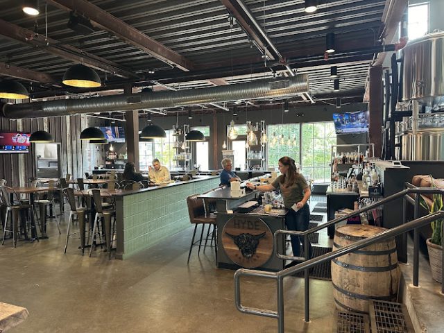 Hyde Brewing restaurants in Milton Georgia
