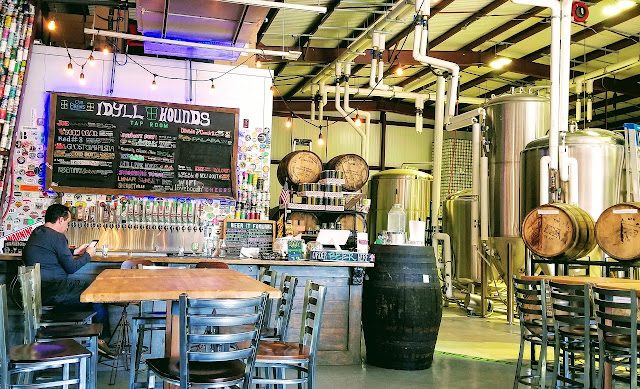 Idyll Hounds Brewing Company Brewery in Santa Rosa Beach Florida