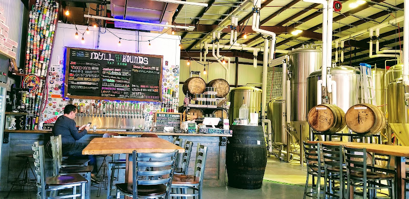 Idyll Hounds Brewing Company Brewery in Santa Rosa Beach Florida
