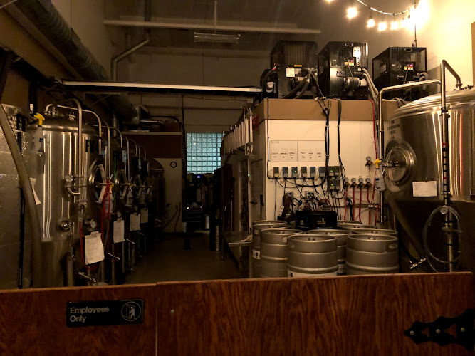 Imperial Oak Brewing Brewery in Willow Springs Illinois