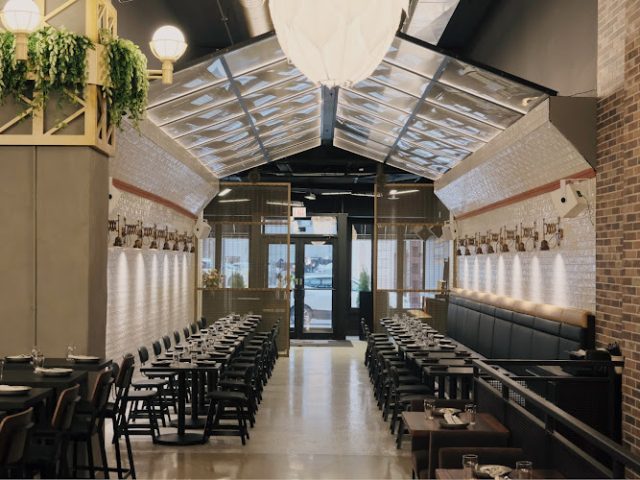 Industry Ales Brewpub restaurants in Chicago Illinois